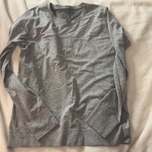 grey LULULEMON swiftly tech cropped long sleeve